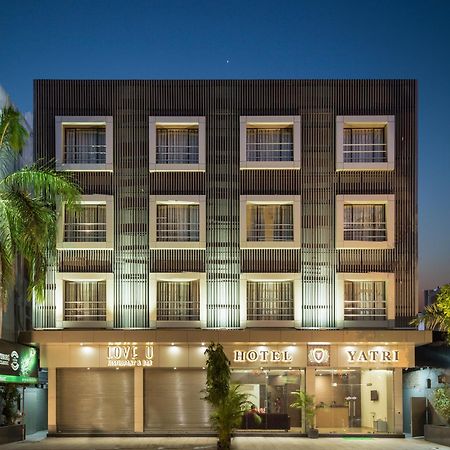 Hotel Yatri Нагпур Екстериор снимка