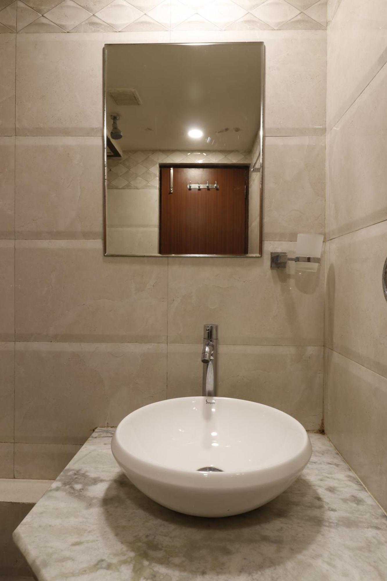 Hotel Yatri Нагпур Екстериор снимка